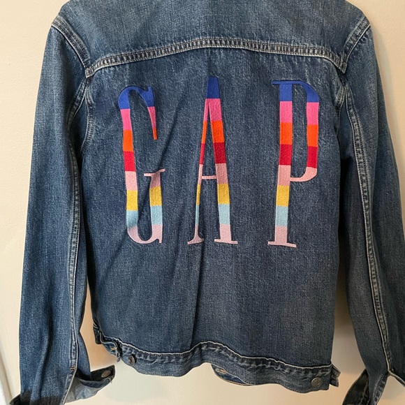 Gap Embroidered Denim Jacket - Picture 1 of 3